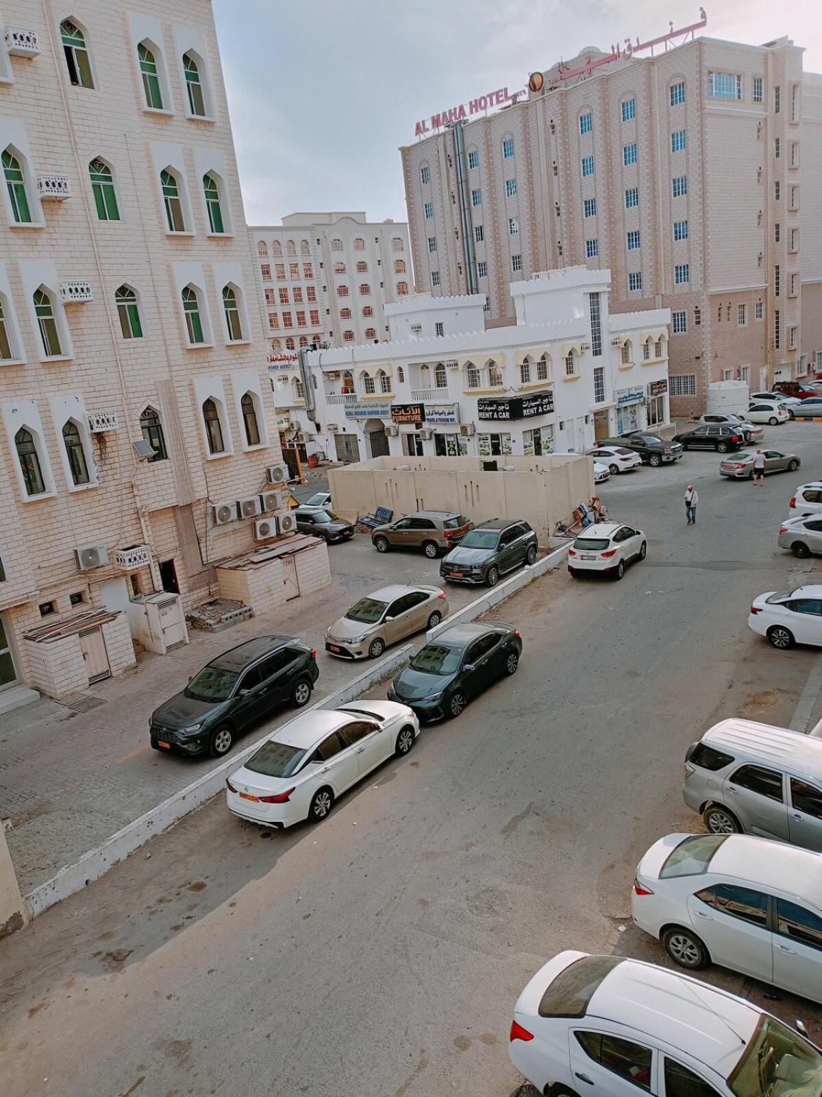 Dana Building Bed & Breakfast Muskat Bagian luar foto