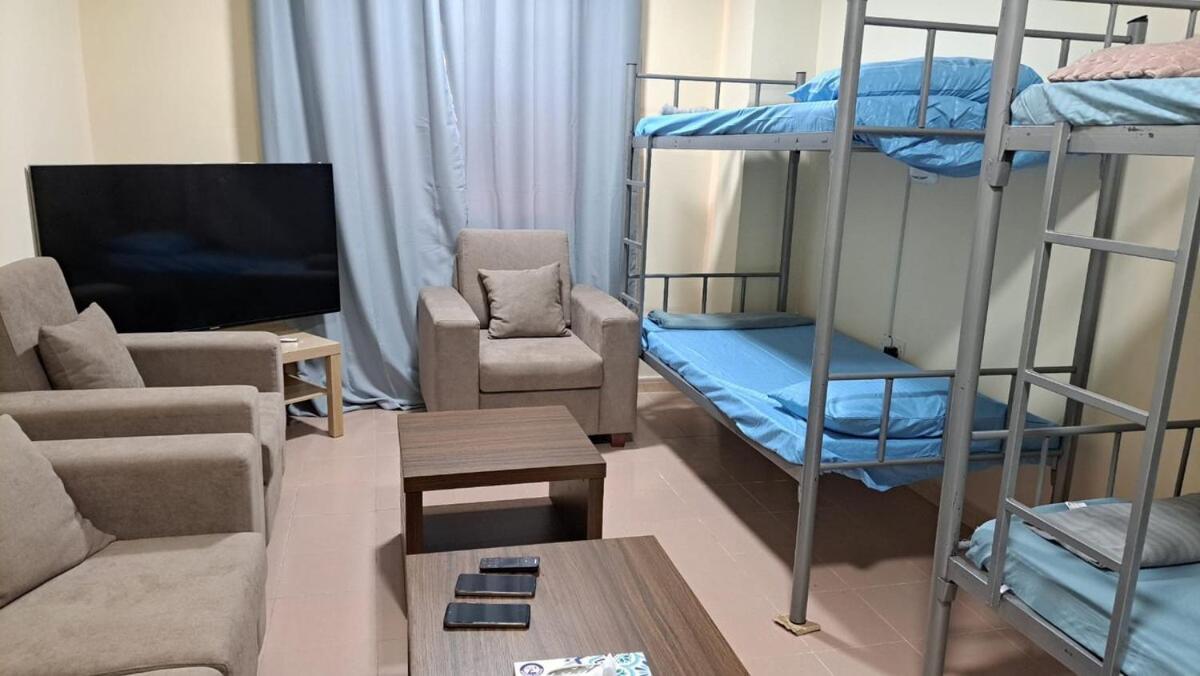 Dana Building Bed & Breakfast Muskat Bagian luar foto